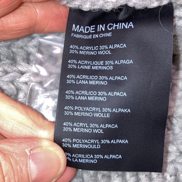 Club Monaco grey sweater poncho xs/s - Picture 8 of 9